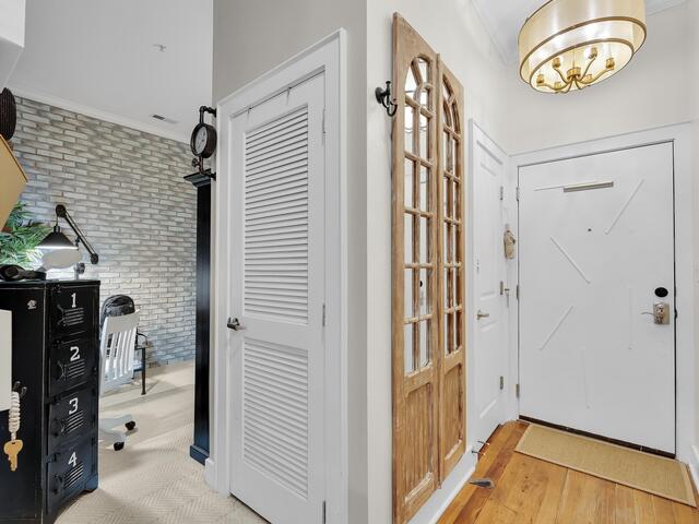 Photo of 224 S Laurens Street