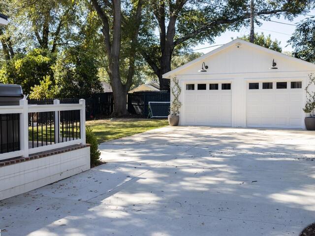 Photo of 102 Elm Street