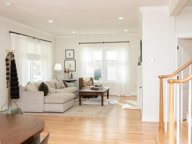 Photo of 102 Elm Street