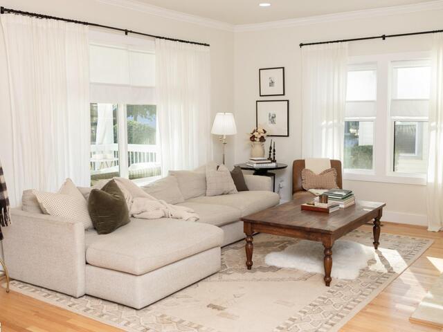 Photo of 102 Elm Street