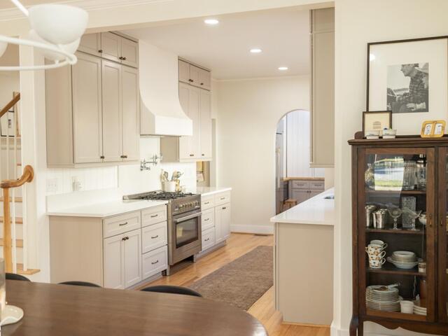 Photo of 102 Elm Street