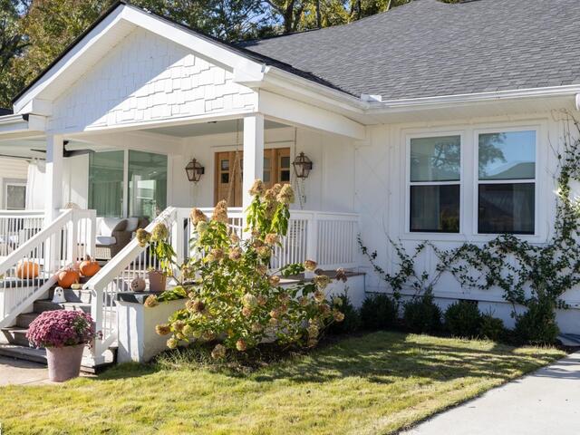 Photo of 102 Elm Street