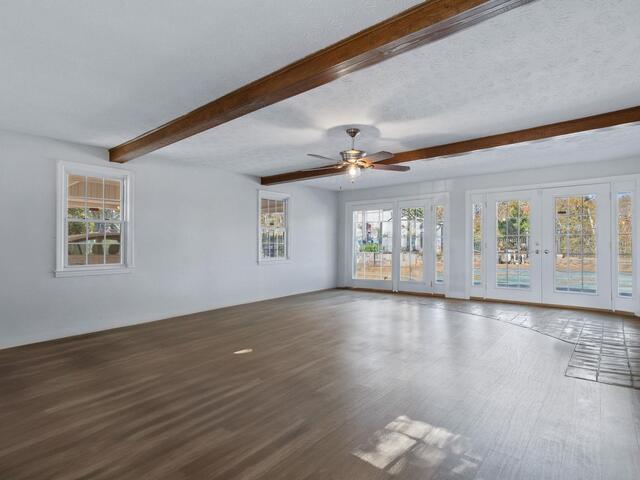 Photo of 120 Golden Grove Circle