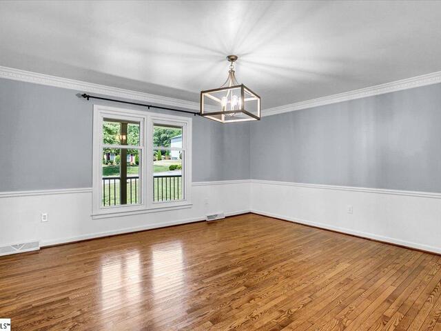 Photo of 105 MIDDLE BROOK Road