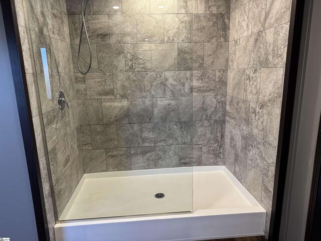 Photo of 119 Pendleton Woods Circle