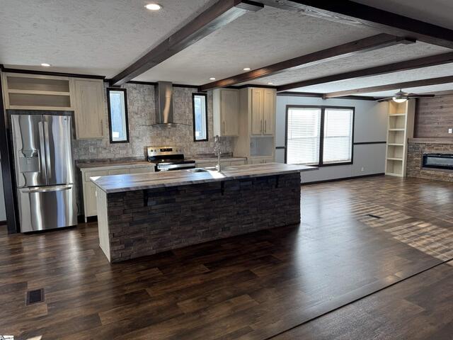 Photo of 119 Pendleton Woods Circle