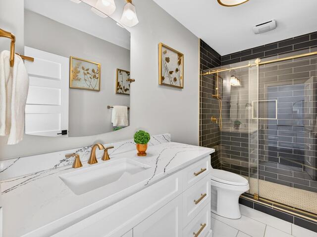 Photo of 200 Ridge Bay Court