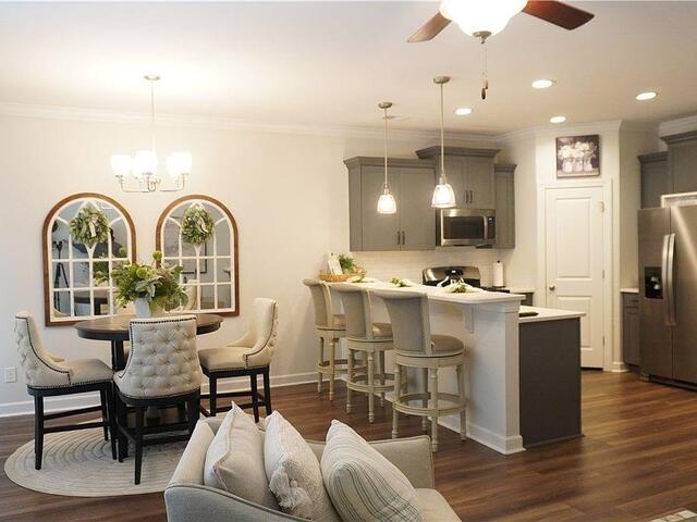 Photo of 217 Nautique Court