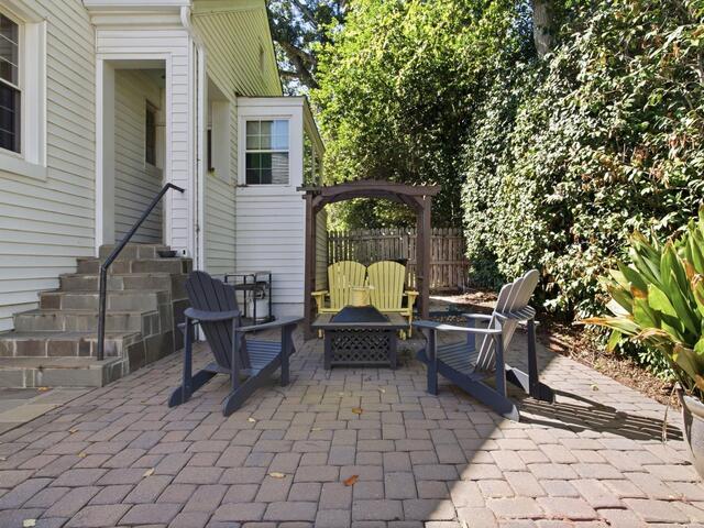 Photo of 2421 Augusta Street