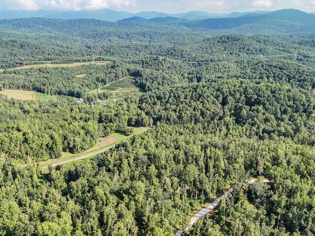 Photo of 504 Chinquapin Road