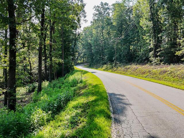 Photo of 504 Chinquapin Road