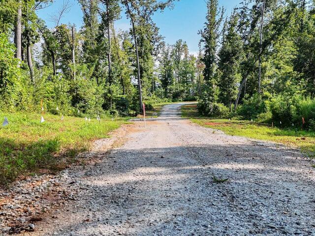 Photo of 504 Chinquapin Road