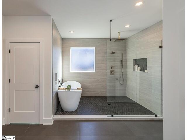 Photo of 3392 Fairview Road