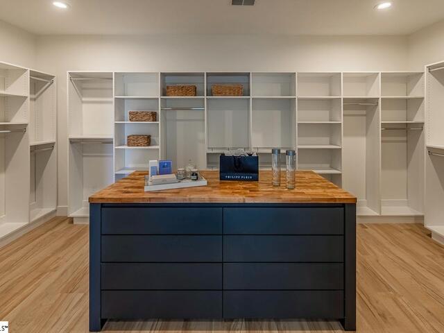 Photo of 3392 Fairview Road