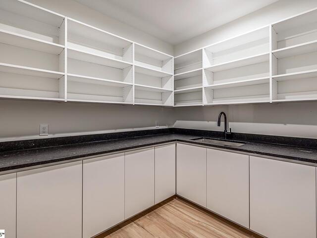 Photo of 3392 Fairview Road