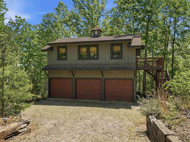 Photo of 723 N Highland Road