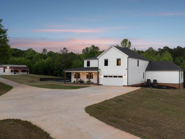 Photo of 2196 Stewart Dairy Road