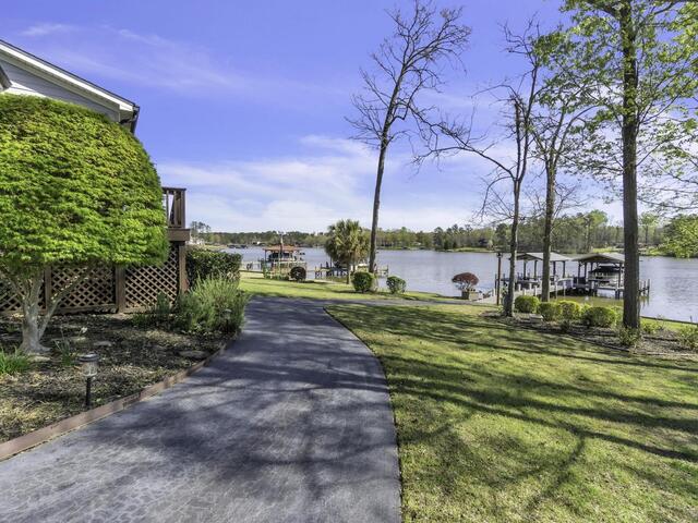 Photo of 2072 Summerset Bay Drive