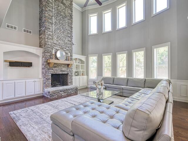 Photo of 18 Abington Hall Court