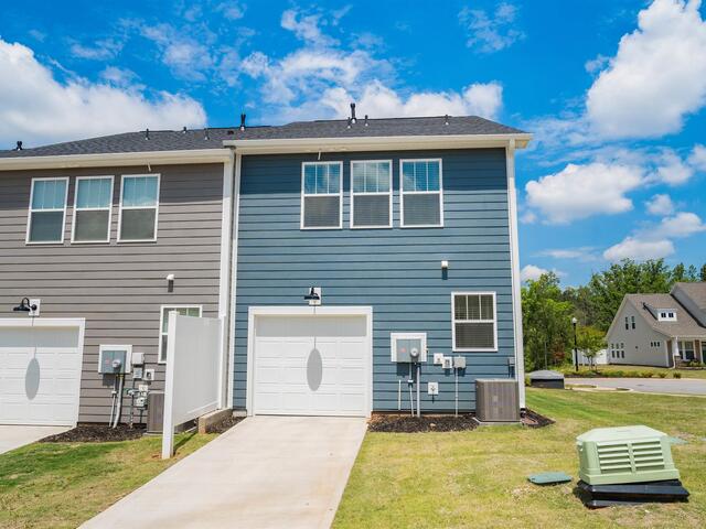 Photo of 484 Mill Park Way