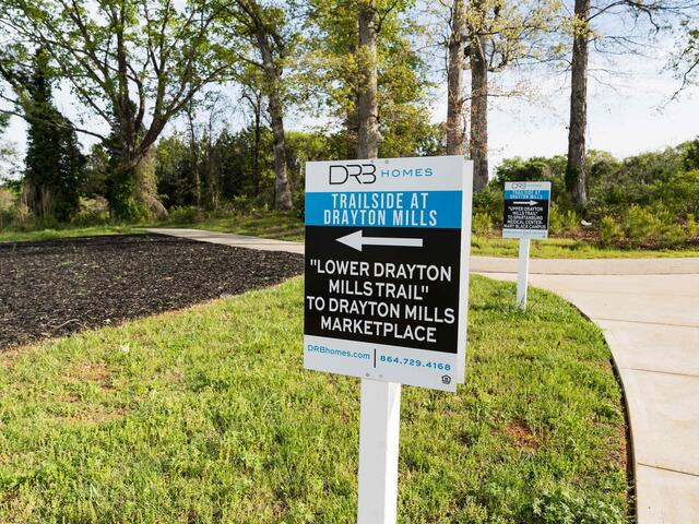 Photo of 484 Mill Park Way