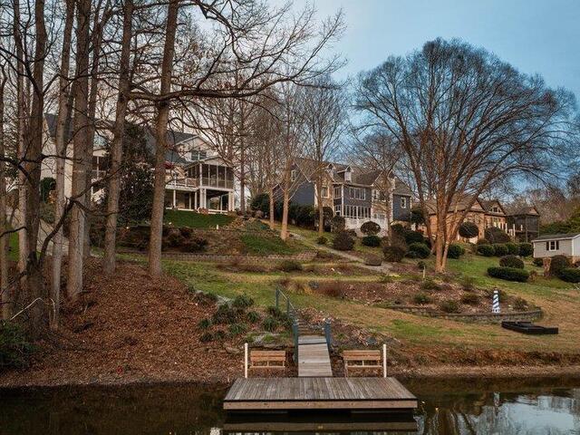 Photo of 158 Lake Bowen Drive