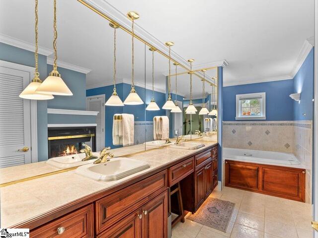 Photo of 158 Lake Bowen Drive