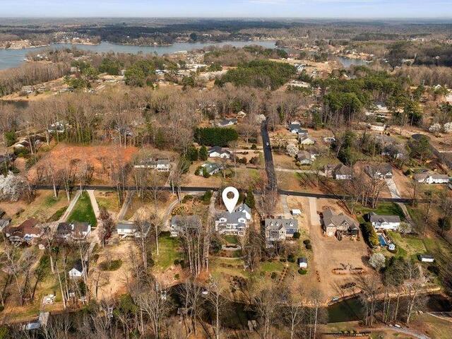 Photo of 158 Lake Bowen Drive