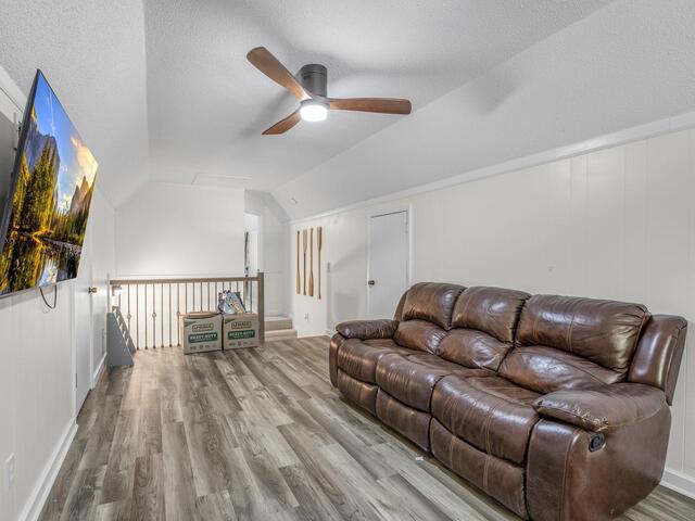 Photo of 1418 Hunters Trail
