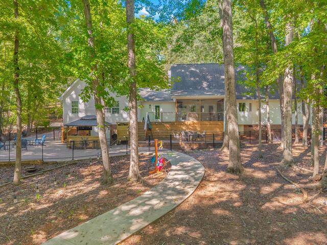 Photo of 1418 Hunters Trail