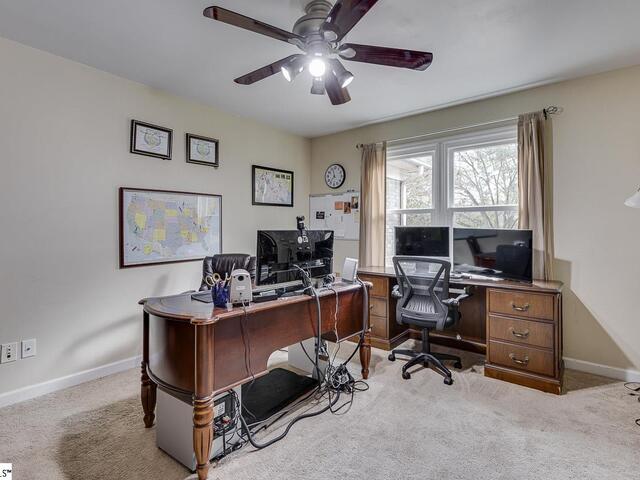 Photo of 206 W Killarney Lake