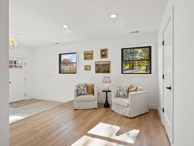 Photo of 824 Cumberland Drive