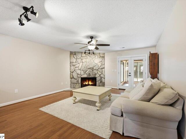Photo of 185 Tanager Circle