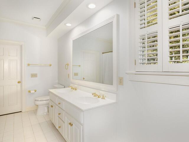 Photo of 118 Tuscany Way