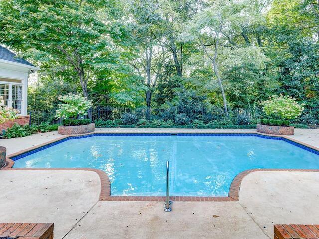 Photo of 118 Tuscany Way