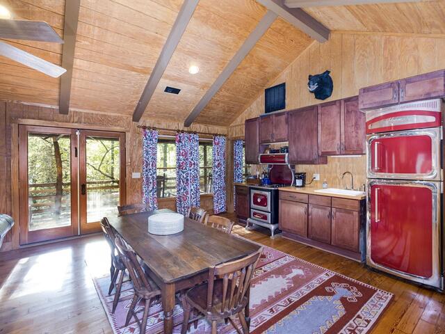 Photo of 118 Tuscany Way