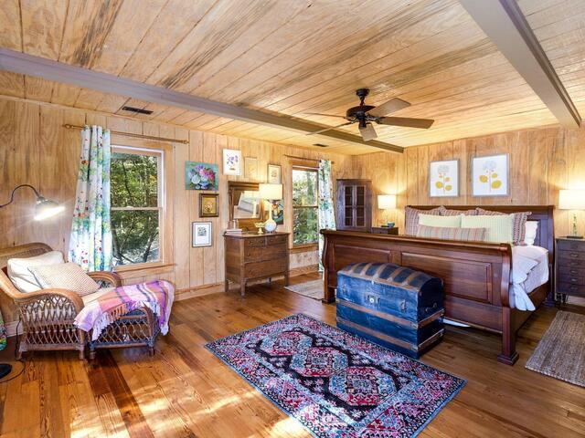 Photo of 118 Tuscany Way