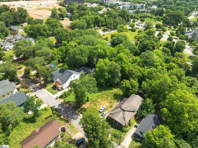 Photo of 15 Chicora Avenue