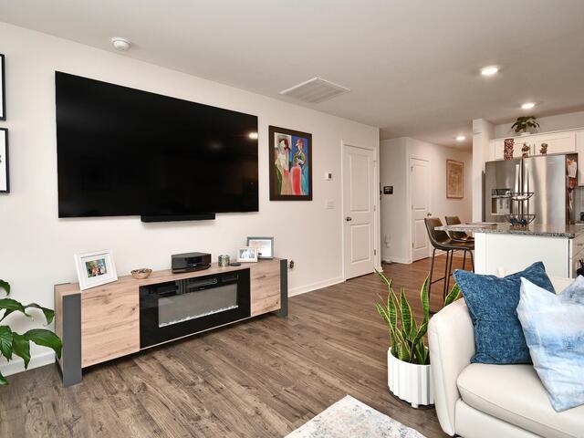 Photo of 224 Boxbury Way