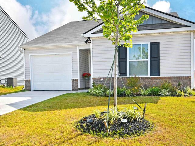 Photo of 224 Boxbury Way