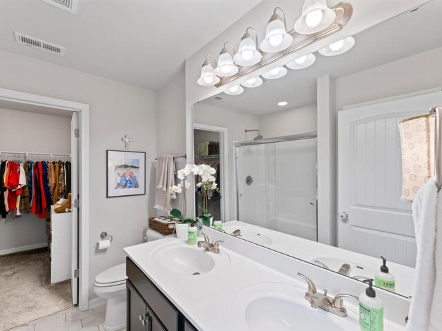 Photo of 207 Ashwood Lane