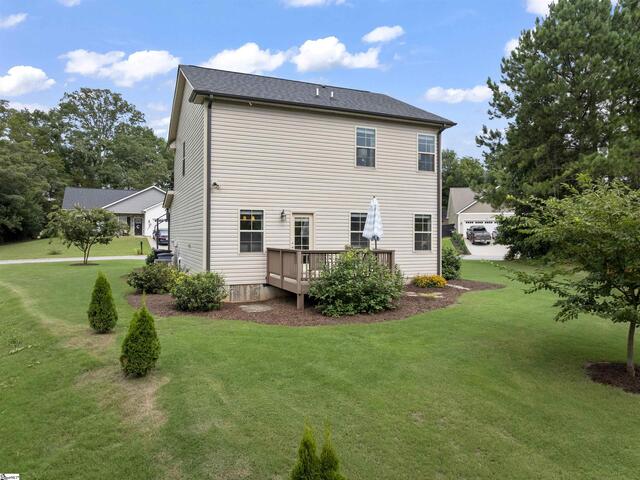 Photo of 207 Ashwood Lane