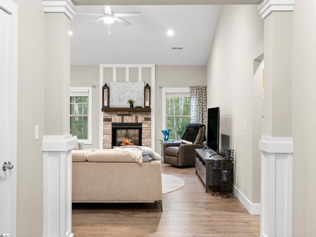 Photo of 1437 Casey Creek Road