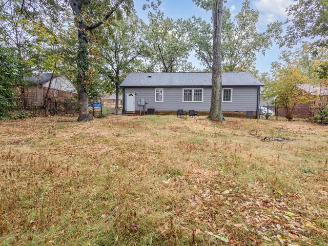 Photo of 220 Willow Oaks Drive Photo of 220 Willow Oaks Drive