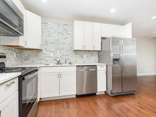 Photo of 220 Willow Oaks Drive Photo of 220 Willow Oaks Drive