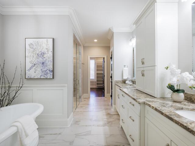 Photo of 310 Tanoak Court