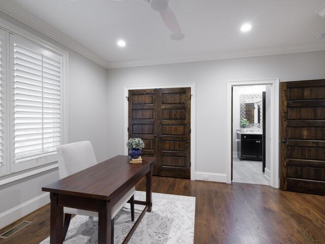 Photo of 310 Tanoak Court