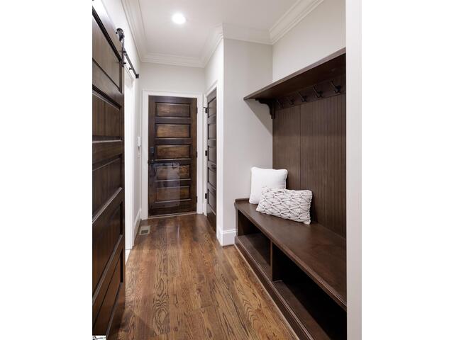 Photo of 310 Tanoak Court