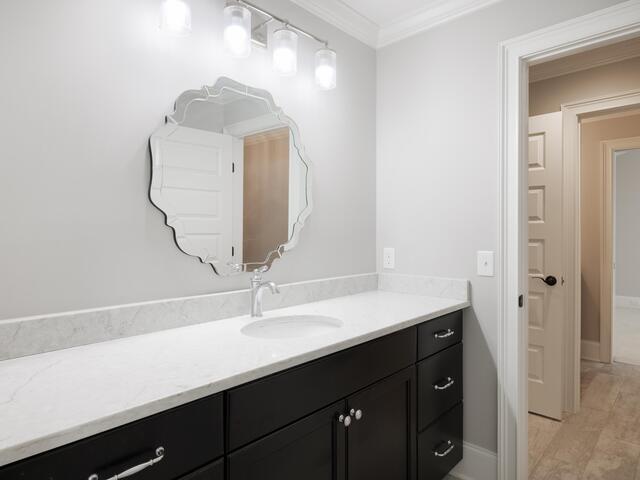 Photo of 310 Tanoak Court