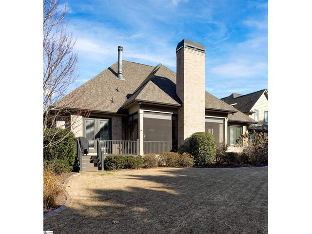 Photo of 310 Tanoak Court